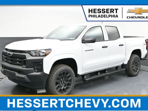 New 2026 Chevrolet Colorado W/T w/ WT Custom Package AWD/4WD image 1