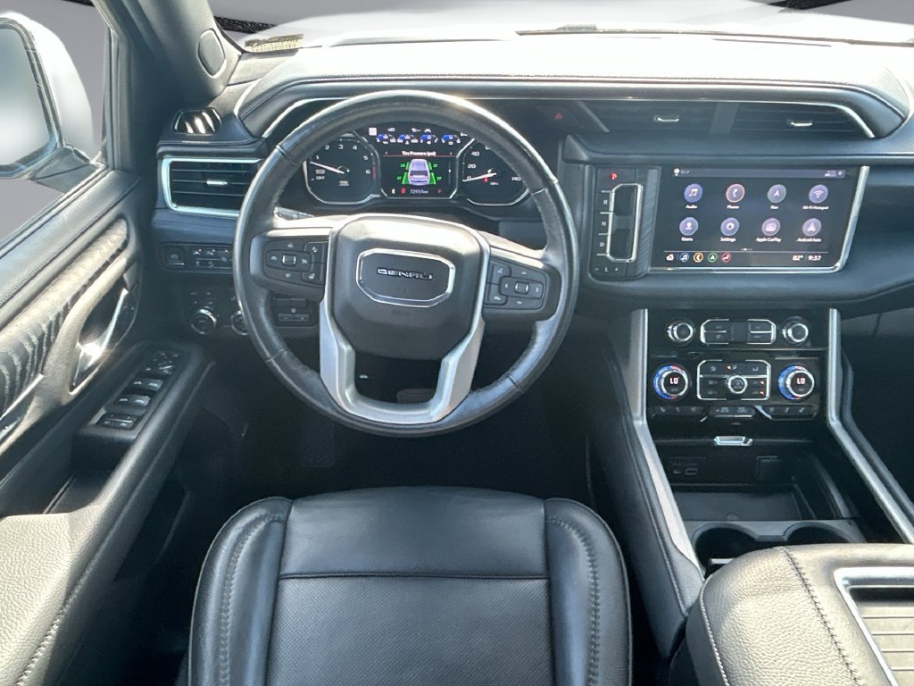 Used 2021 GMC Yukon Denali w/ Denali Ultimate Package AWD/4WD image 10