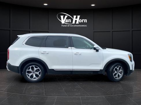 Used 2020 Kia Telluride EX AWD/4WD image 8
