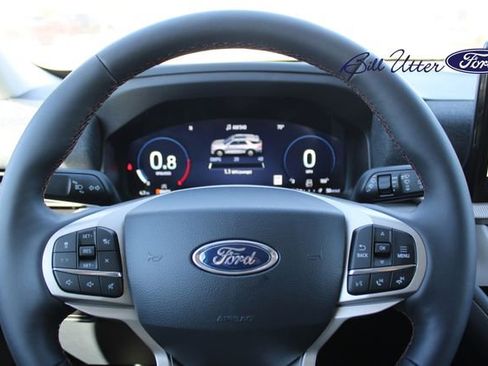 New 2026 Ford Explorer Active w/ Active Comfort Package image 17