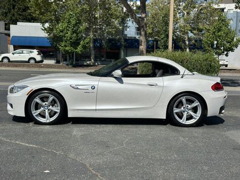 Used 2016 BMW Z4 sDrive28i RWD image 24