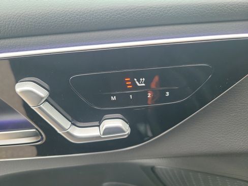Certified 2026 Mercedes-Benz GLC 300 image 14