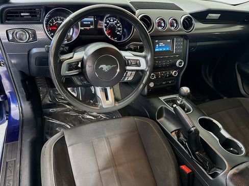 Used 2018 Ford Mustang Coupe w/ Ecoboost Performance Package image 17