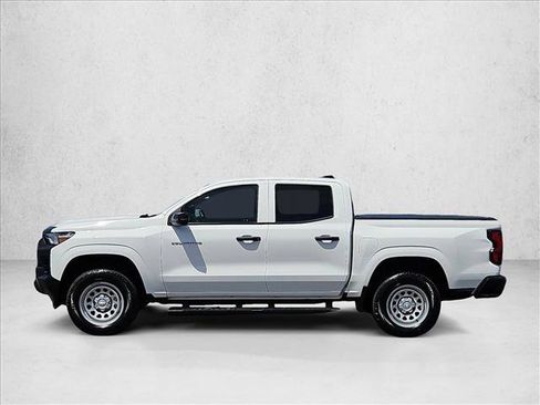 Used 2024 Chevrolet Colorado W/T w/ WT Convenience Package II RWD image 9