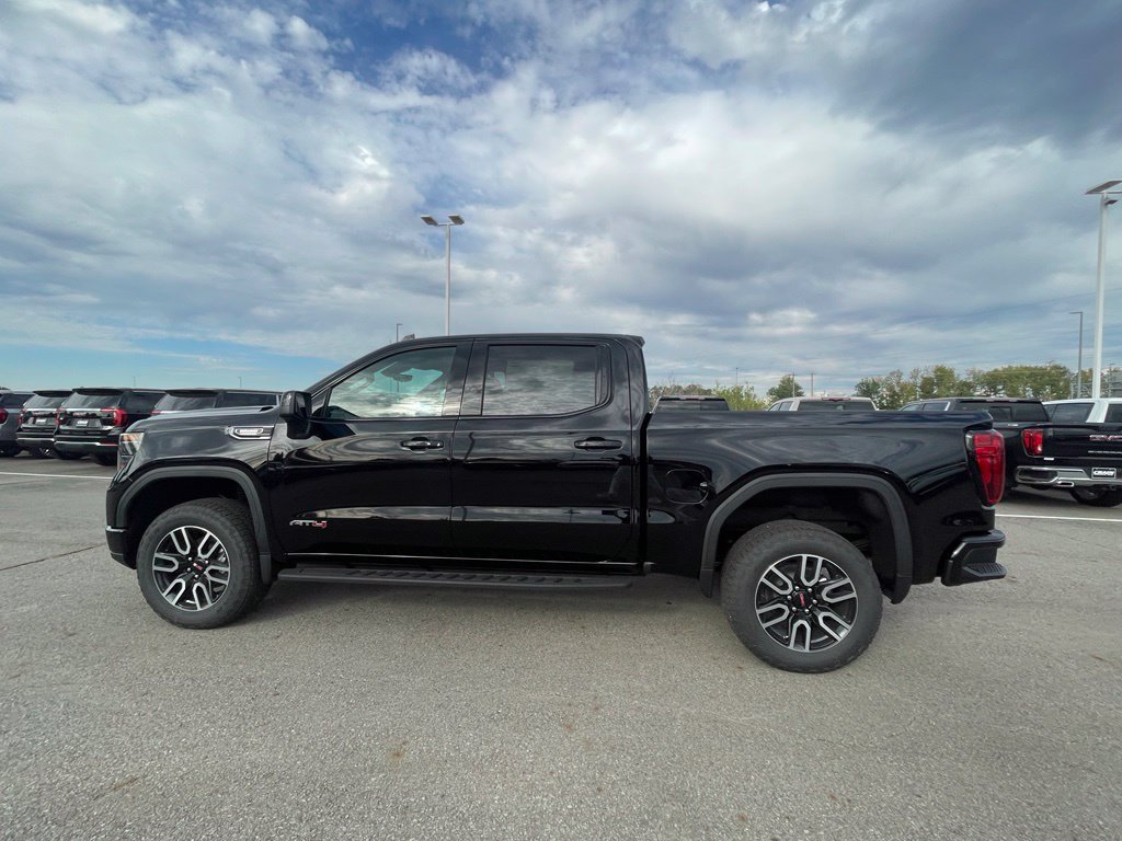 New 2026 GMC Sierra 1500 AT4 w/ AT4 Premium Package AWD/4WD image 11