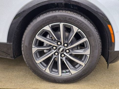 New 2026 Cadillac Lyriq Premium Sport image 9