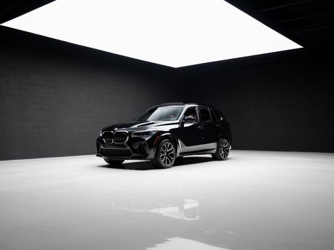 Used 2022 BMW X5 M w/ Executive Package AWD/4WD image 88