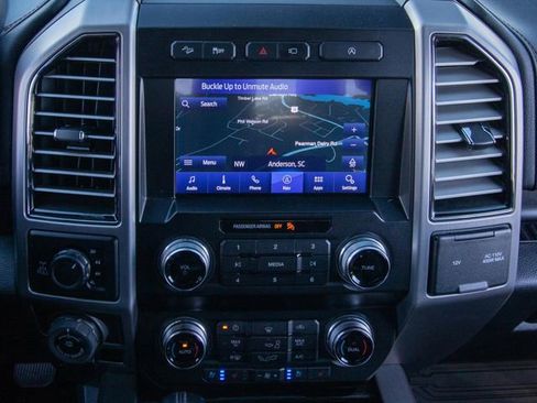 Used 2020 Ford F150 Platinum w/ Technology Package image 25