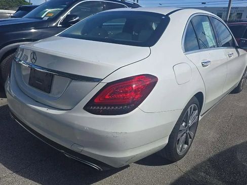 Used 2019 Mercedes-Benz C 300 Sedan image 3