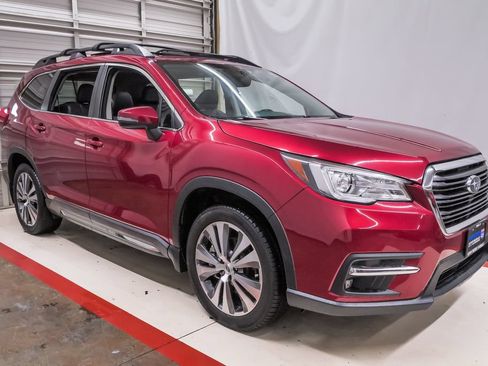 Used 2022 Subaru Ascent Limited w/ Technology Package AWD/4WD image 5