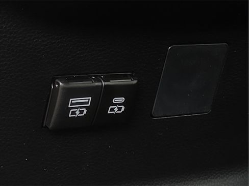 New 2026 Toyota Tundra SR5 image 14