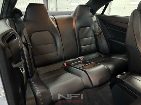 Used 2014 Mercedes-Benz E 350 4MATIC Coupe image 40