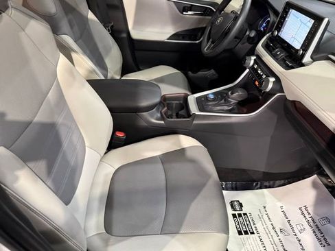 Used 2021 Toyota RAV4 Limited w/ Limited Grade Weather Package image 24