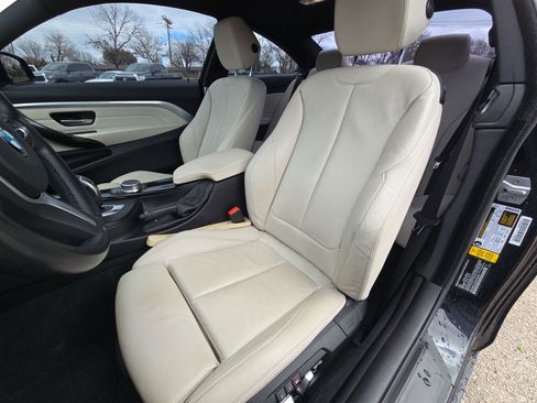 Used 2019 BMW 430i Coupe w/ M Sport Package image 11