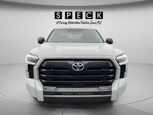 Used 2024 Toyota Tundra SR5 w/ SR5 Convenience Package AWD/4WD image 8