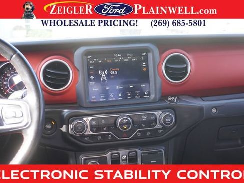 Used 2020 Jeep Gladiator Rubicon image 15