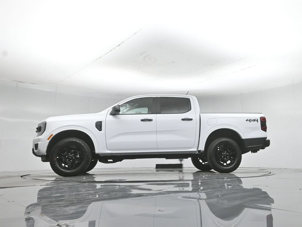 New 2026 Ford Ranger XLT w/ Black Appearance Package AWD/4WD image 7