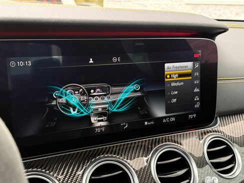 Used 2018 Mercedes-Benz E 63 AMG S image 19