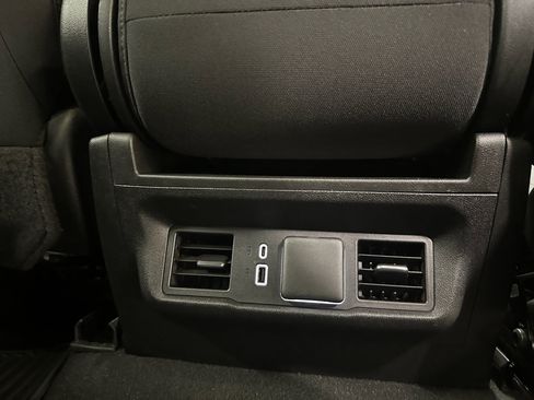 Certified 2023 Chevrolet Silverado 1500 LT image 22