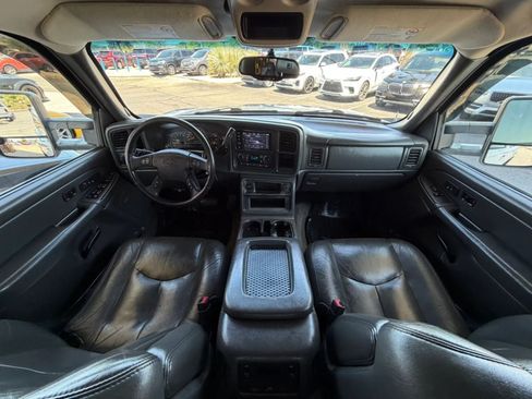 Used 2004 Chevrolet Silverado 2500 LT RWD image 49