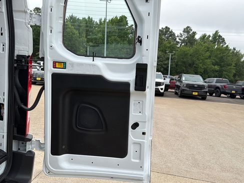 Used 2025 Ford Transit 250 Low Roof w/ Exterior Upgrade Package RWD image 16
