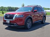 Used 2022 Nissan Pathfinder SV image 3