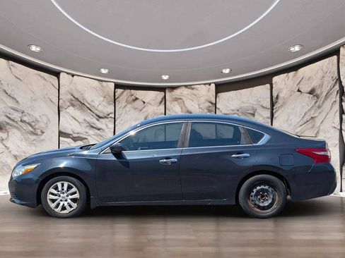 Used 2018 Nissan Altima 2.5 S w/ S Convenience Package FWD image 4