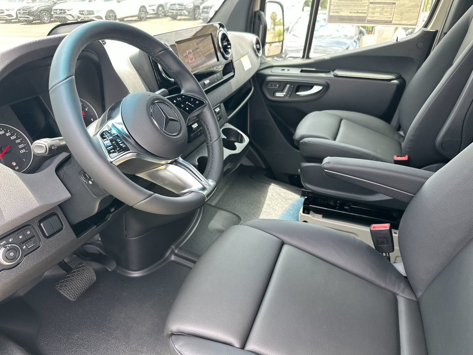 New 2026 Mercedes-Benz Sprinter 2500 image 10