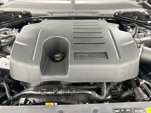 Certified 2024 Land Rover Defender 110 S AWD/4WD image 32