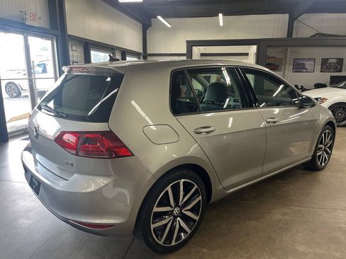 Used 2015 Volkswagen Golf TDI S FWD image 11