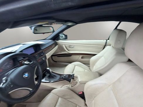 Used 2009 BMW 335i Convertible w/ Premium Pkg image 27