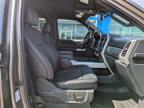 Used 2022 Ford F250 Lariat w/ Lariat Ultimate Package AWD/4WD image 41
