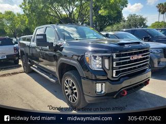 Used 2022 GMC Sierra 2500 AT4 w/ AT4 Premium Plus Package AWD/4WD video 1