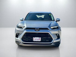 Used 2024 Toyota Grand Highlander Limited video 2