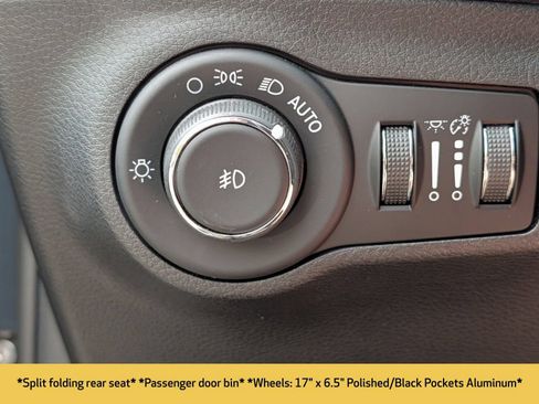 Used 2017 Jeep Compass Trailhawk w/ Cold Weather Group AWD/4WD image 10