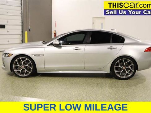 Used 2017 Jaguar XE R-Sport image 4