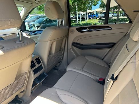 Used 2015 Mercedes-Benz ML 350 4MATIC image 15