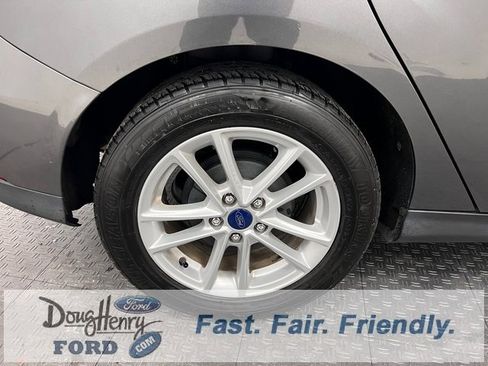 Used 2017 Ford Focus SE image 14