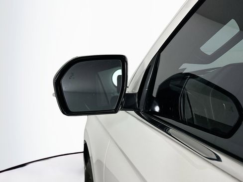 Used 2019 Ford Expedition Max XLT w/ Equipment Group 202A image 16