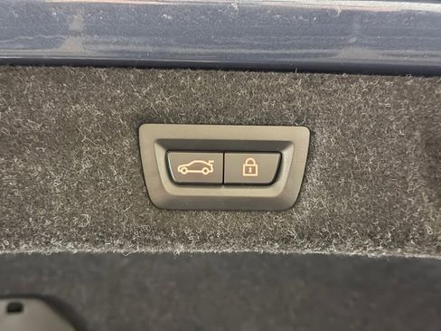 Certified 2023 BMW 530i xDrive w/ Premium Package image 16