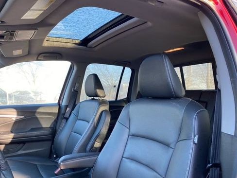 Certified 2023 Honda Ridgeline RTL image 8