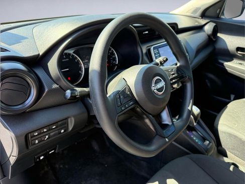 Used 2025 Nissan Kicks Play S FWD image 12