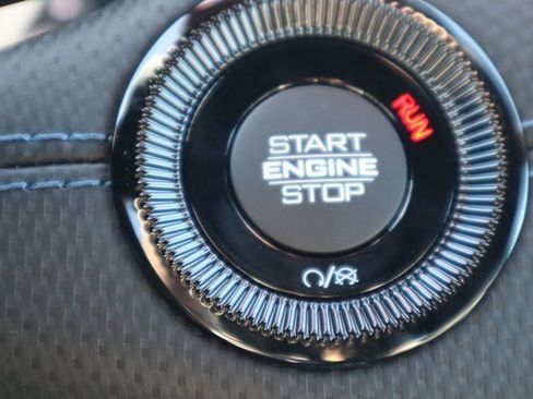 New 2026 Jeep Compass Latitude image 9