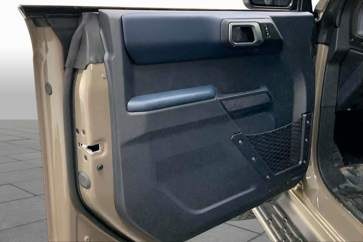 New 2026 Ford Bronco Heritage Edition AWD/4WD image 10