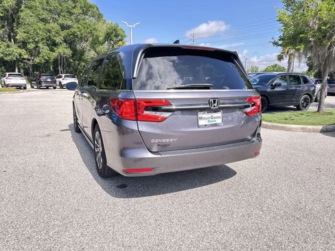 Used 2024 Honda Odyssey EX-L image 4