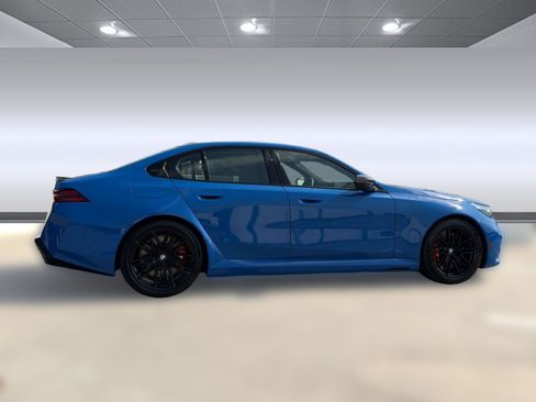 New 2027 BMW M5 w/ Carbon Package AWD/4WD image 7