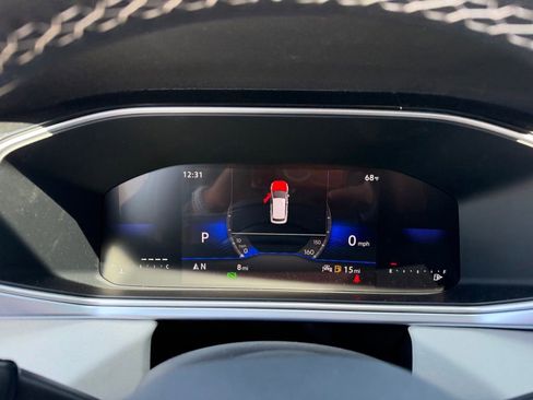 New 2026 Volkswagen Taos SE FWD image 26