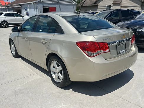 Used 2016 Chevrolet Cruze LT FWD image 7