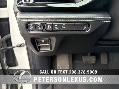 Used 2022 Acura MDX Advance image 26