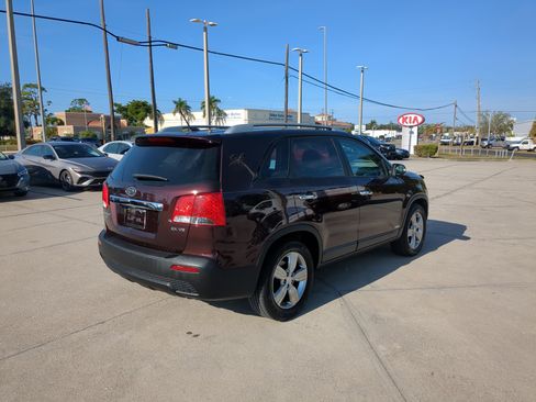 Used 2012 Kia Sorento EX image 4